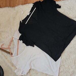 Gap Bundle Black /White Blouse